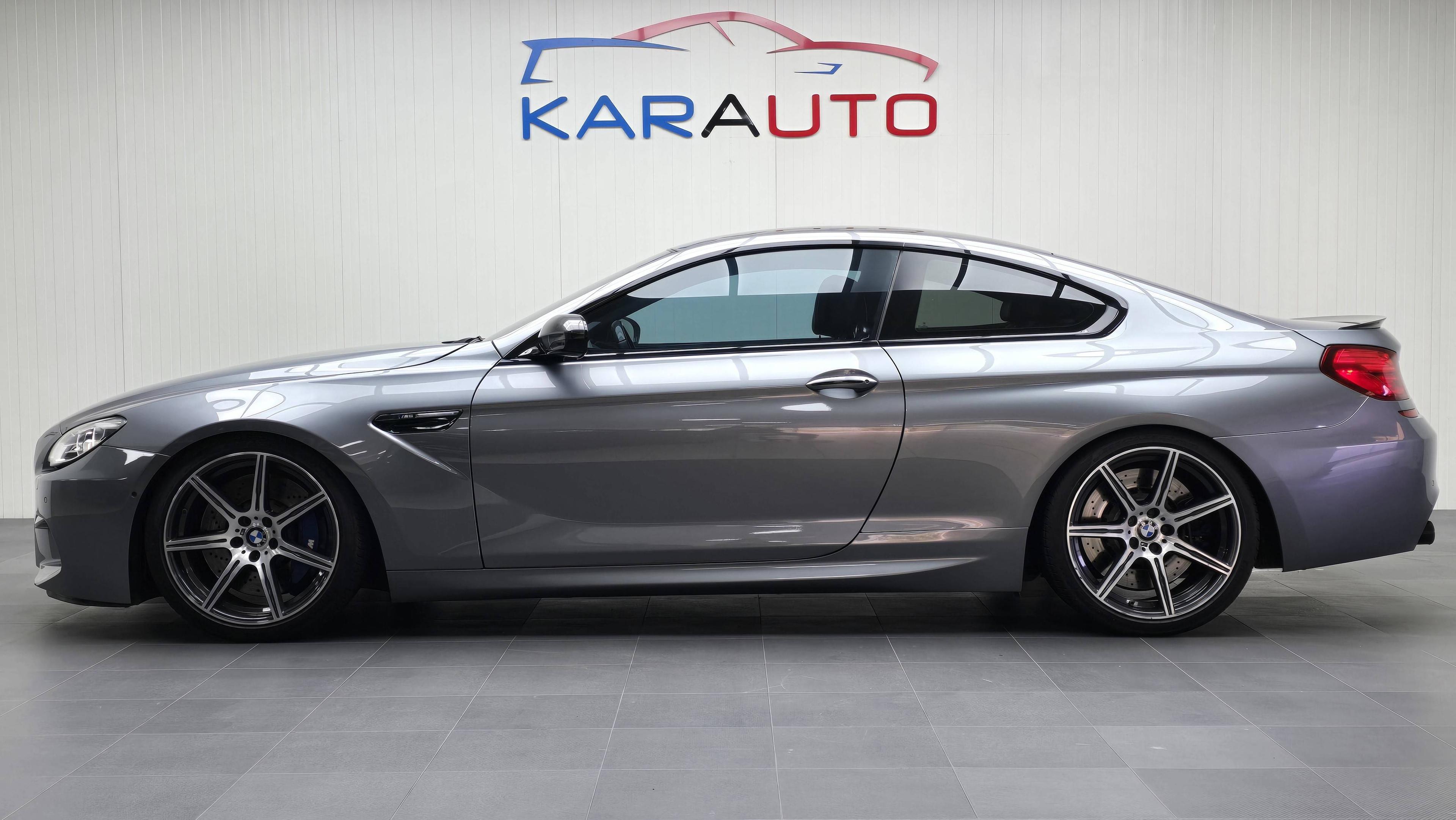 BMW M6 COUPE