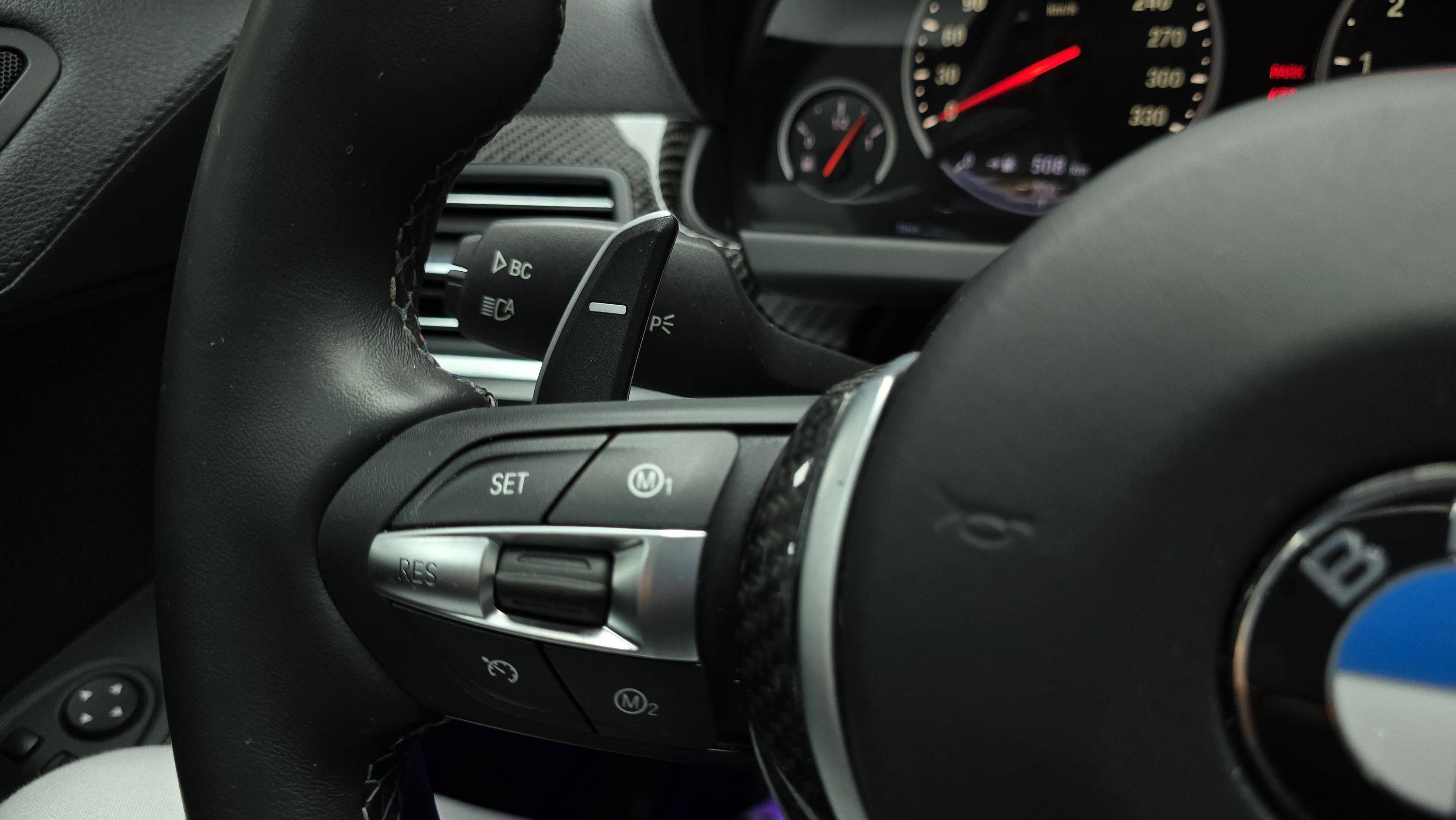 BMW M6 COUPE