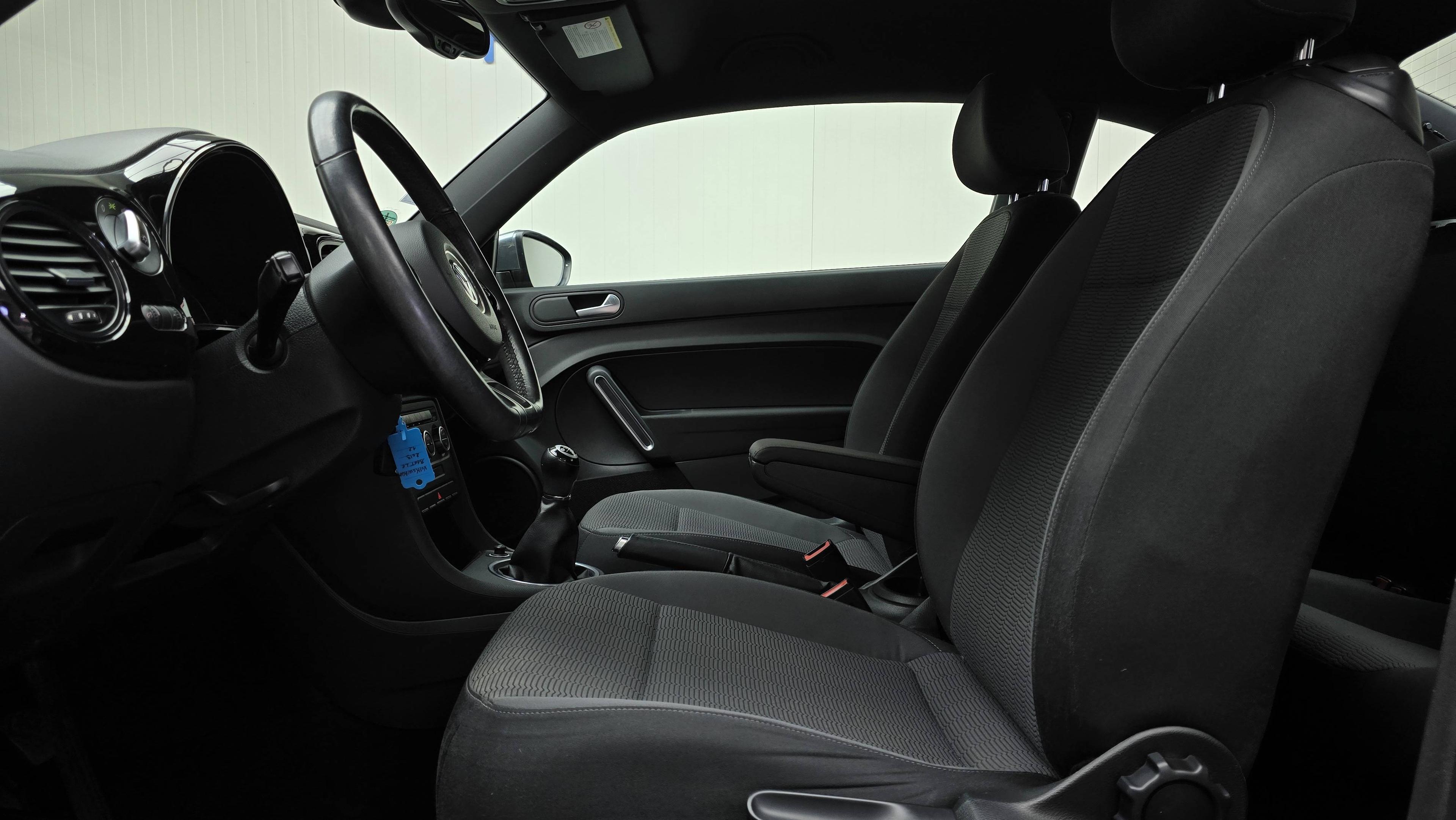 VOLKSWAGEN COCCINELLE