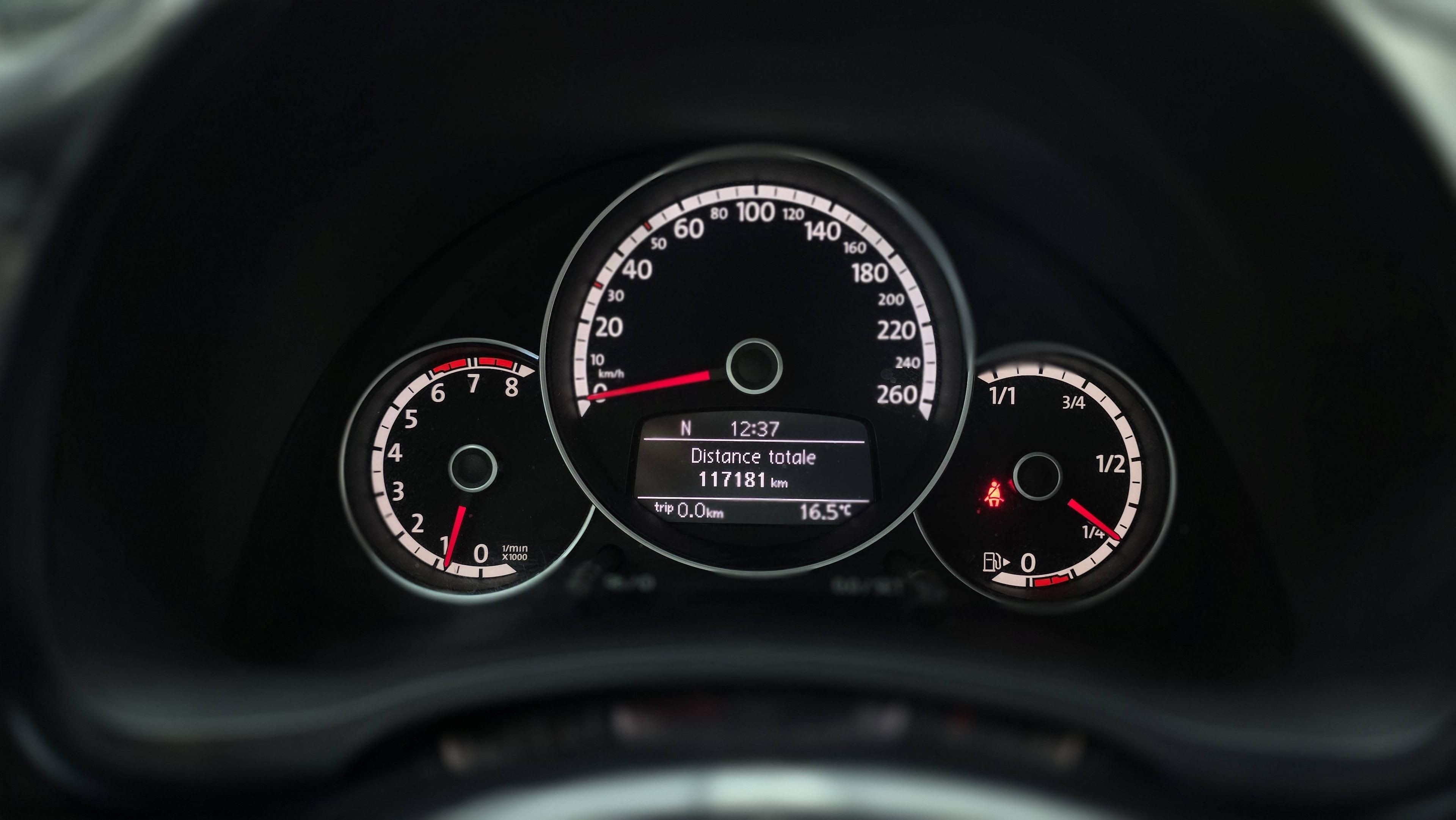VOLKSWAGEN COCCINELLE