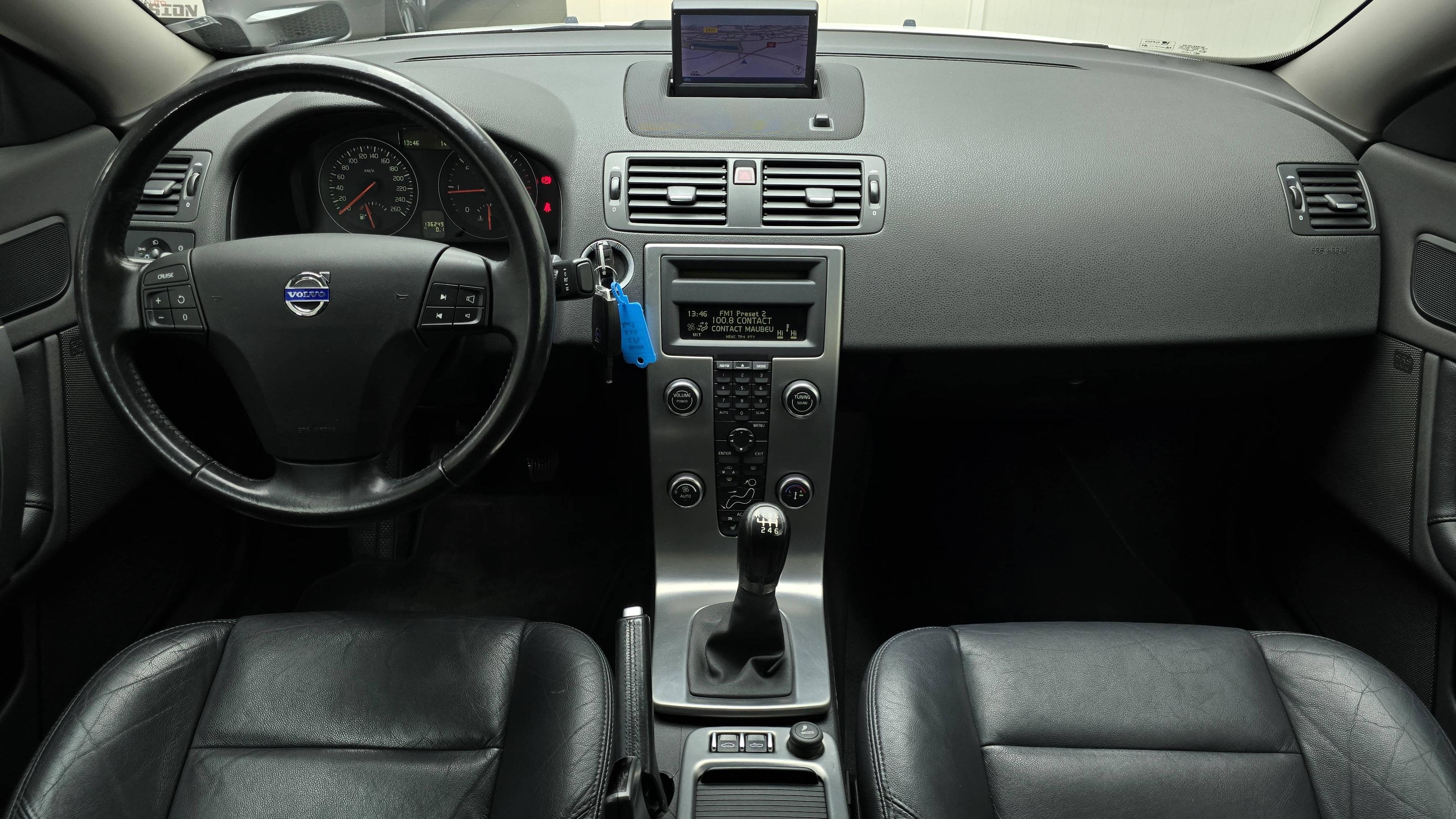 VOLVO C70