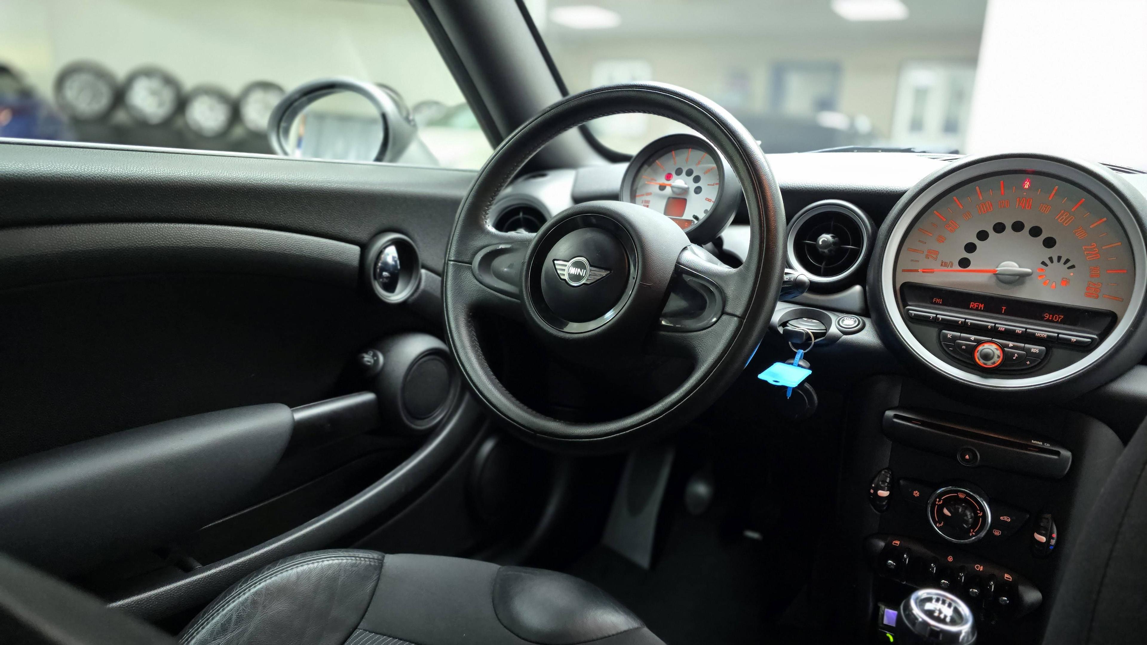 MINI COUPÉ
