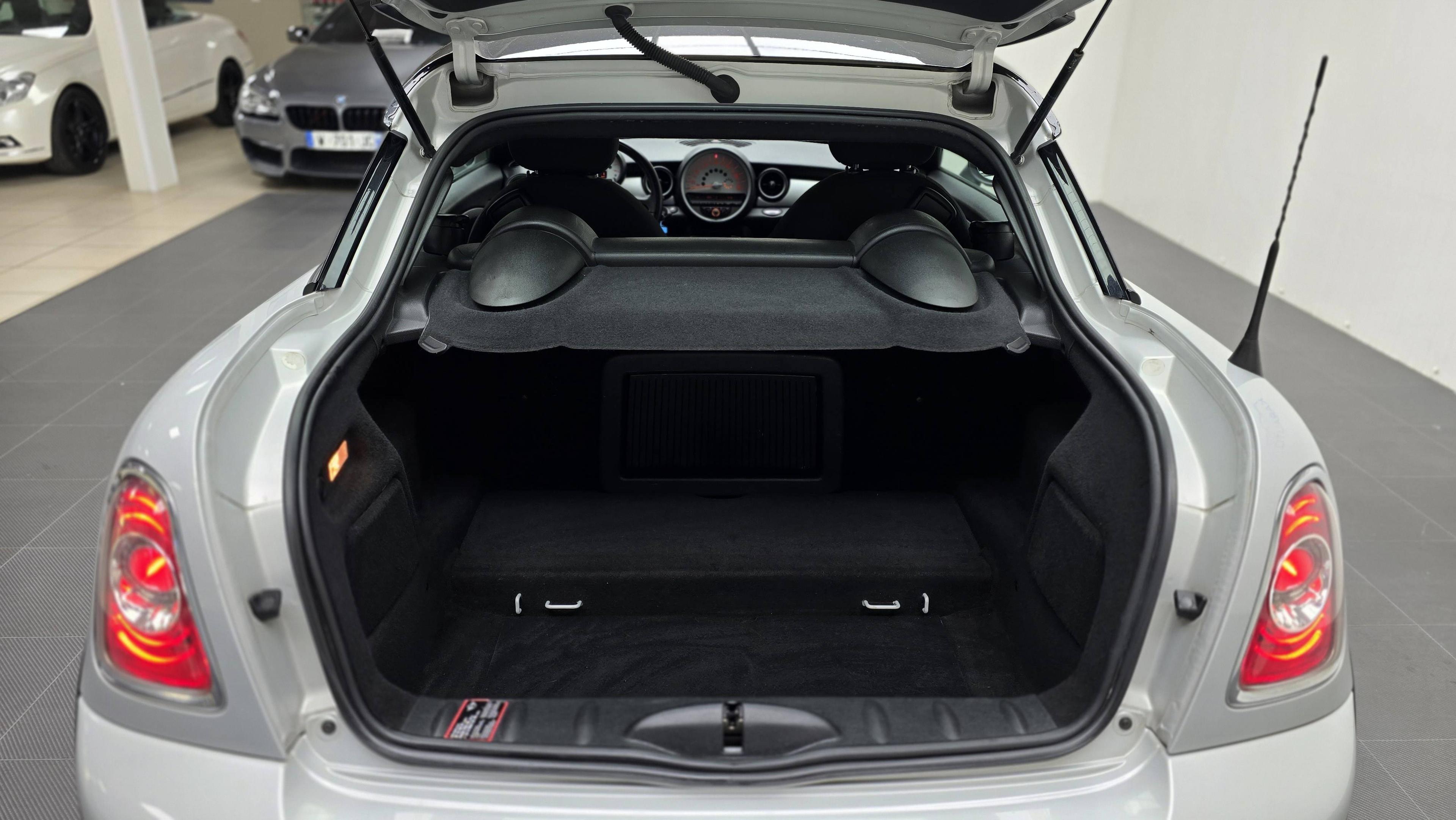 MINI COUPÉ