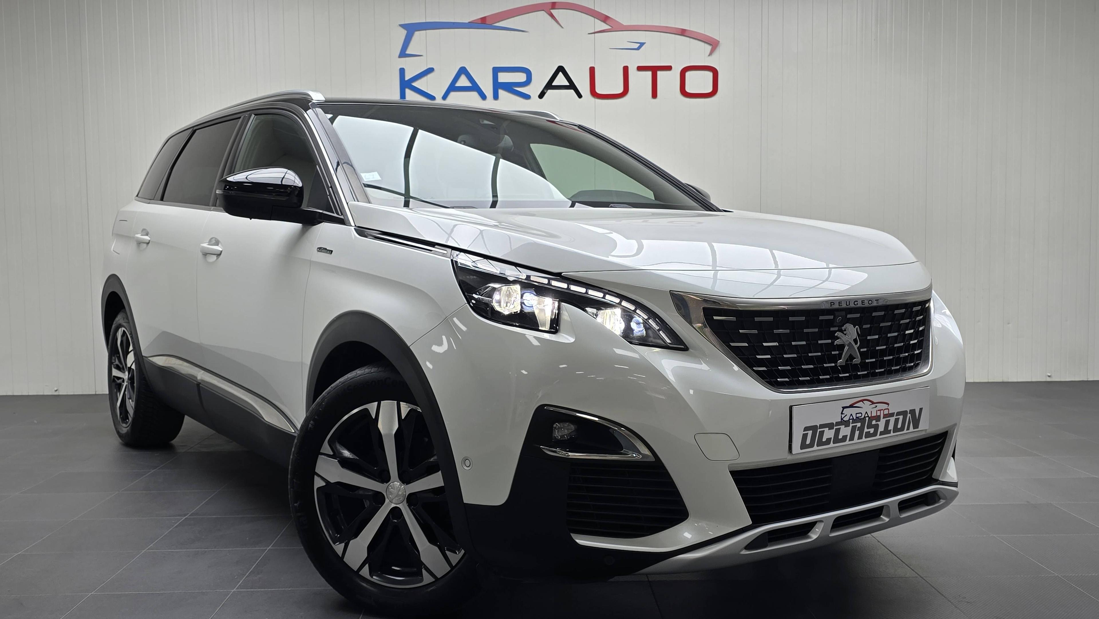 PEUGEOT 5008