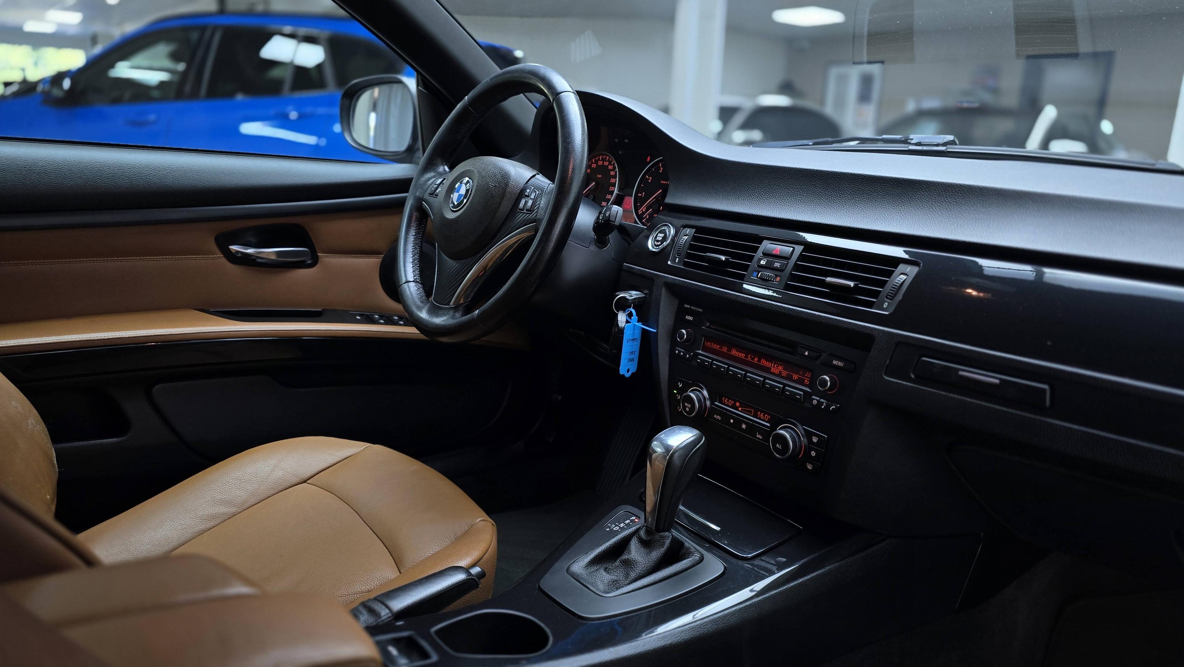 BMW SÉRIE 3