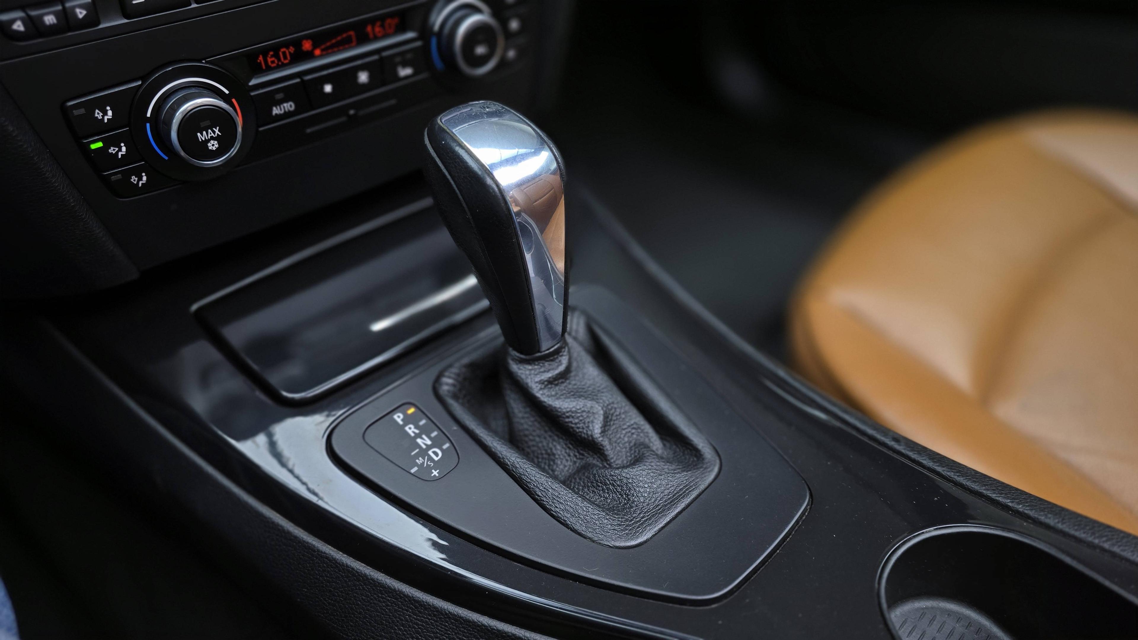 BMW SÉRIE 3