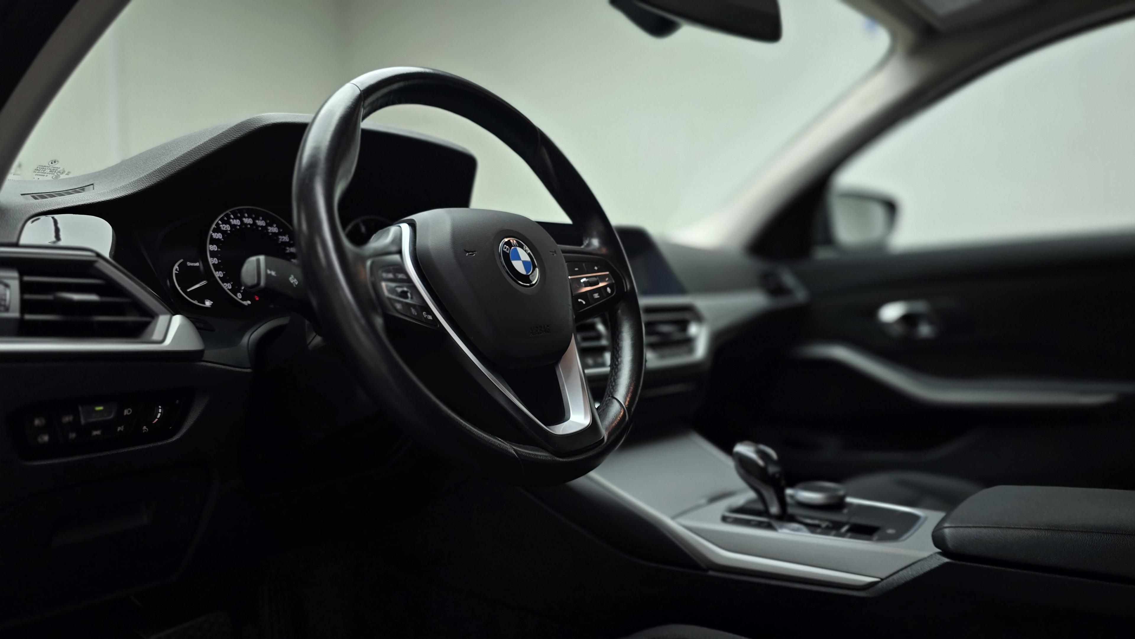 BMW SÉRIE 3 TOURING