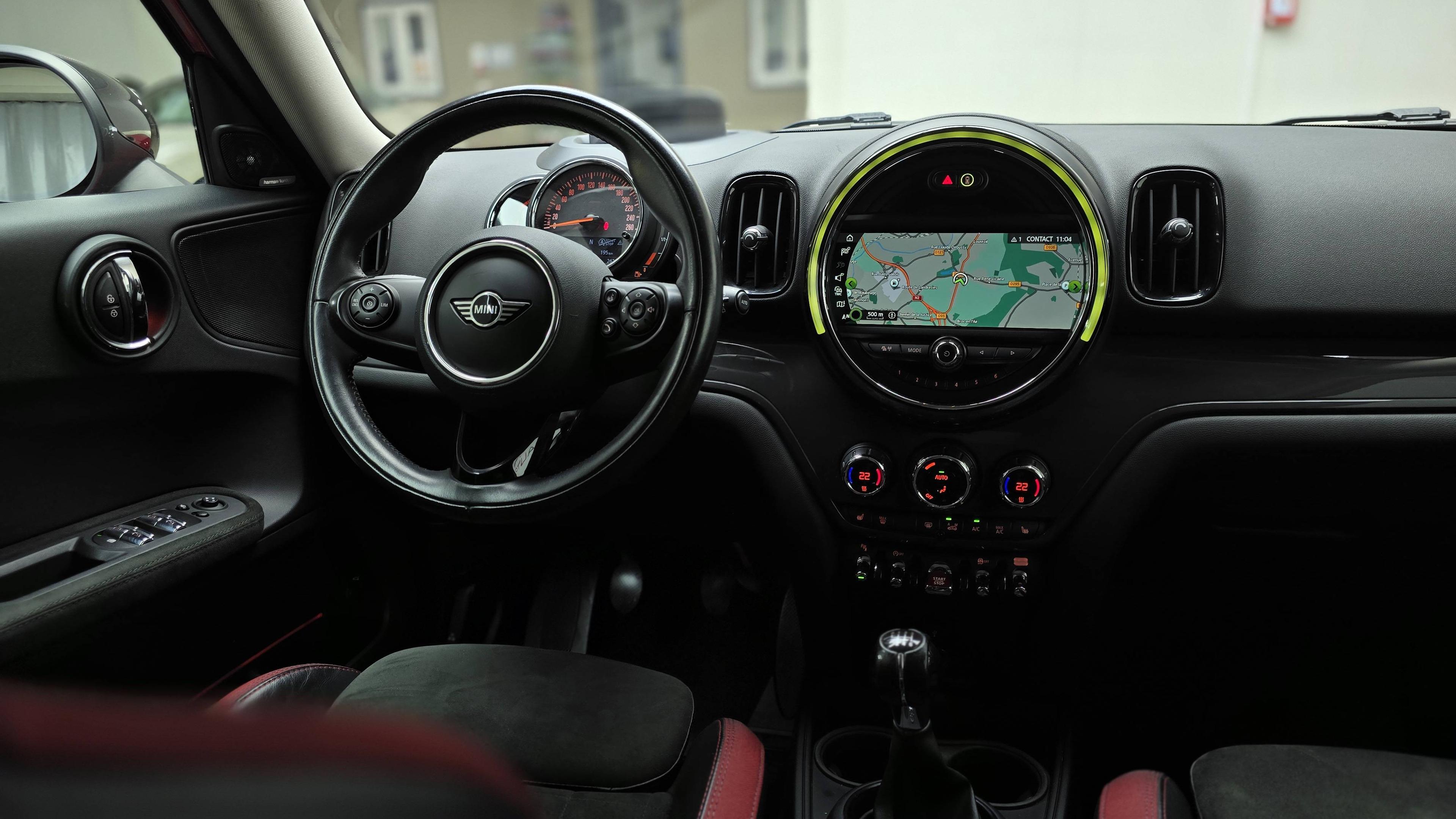 MINI COUNTRYMAN