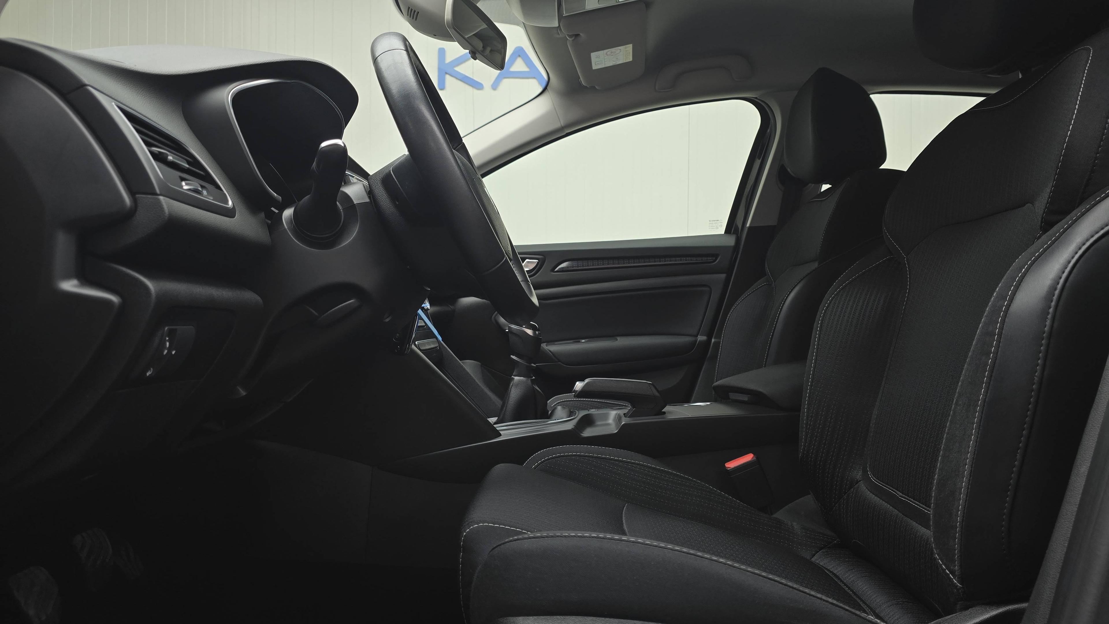RENAULT MEGANE