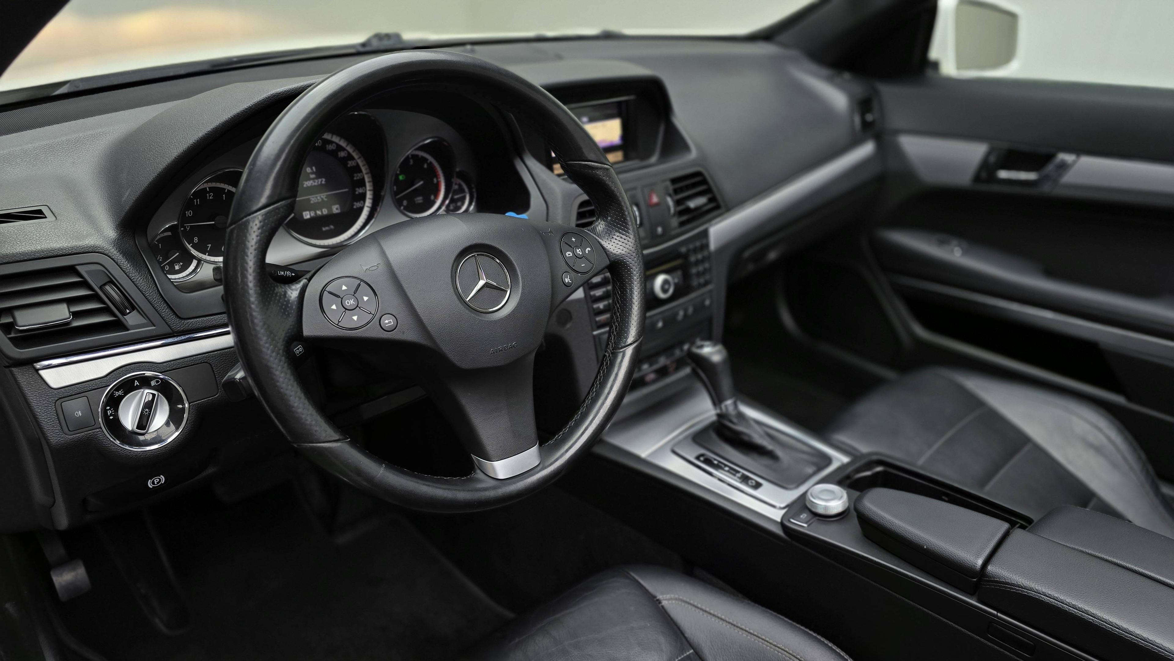 MERCEDES-BENZ CLASSE E