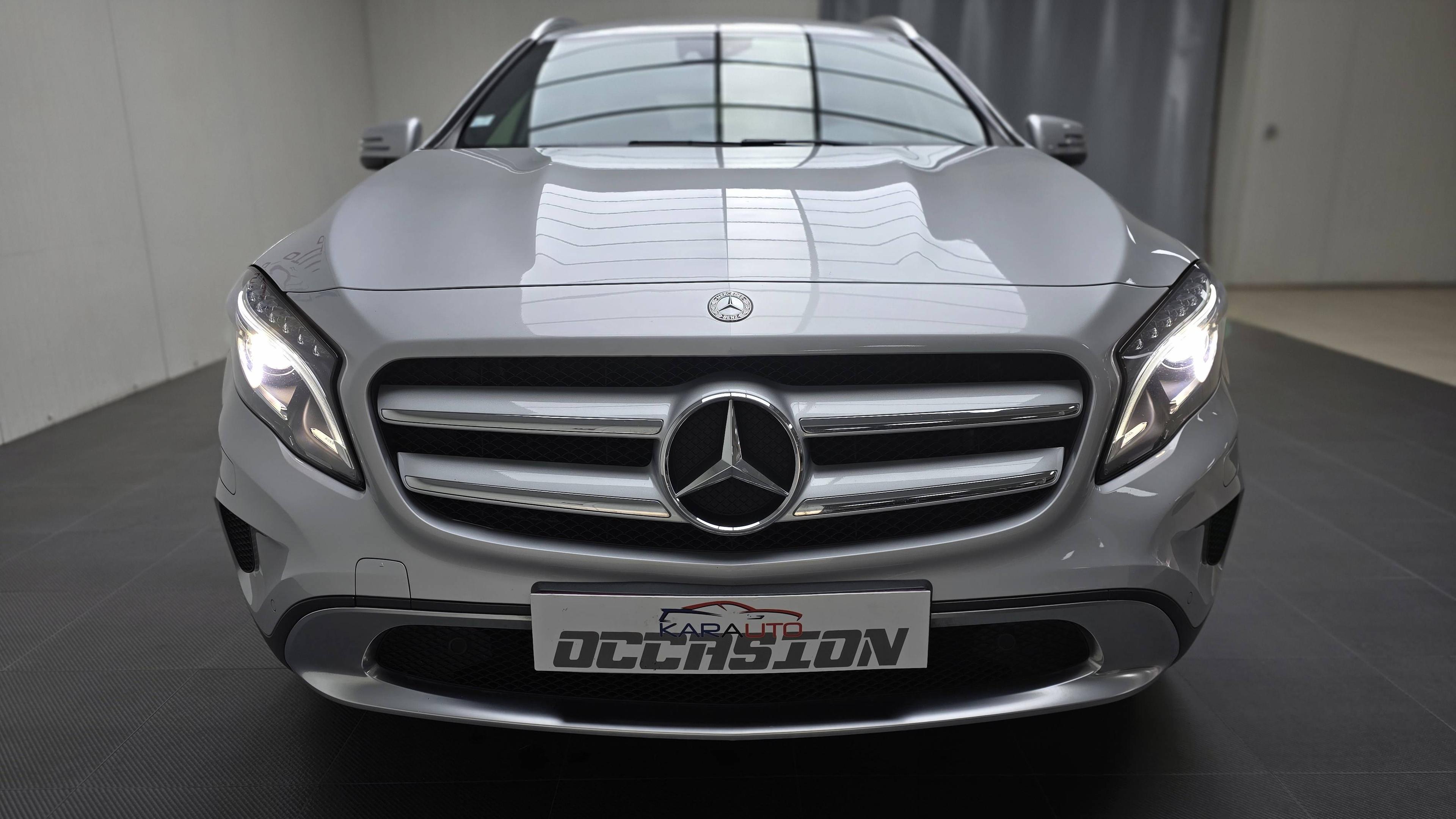 MERCEDES-BENZ CLASSE GLA