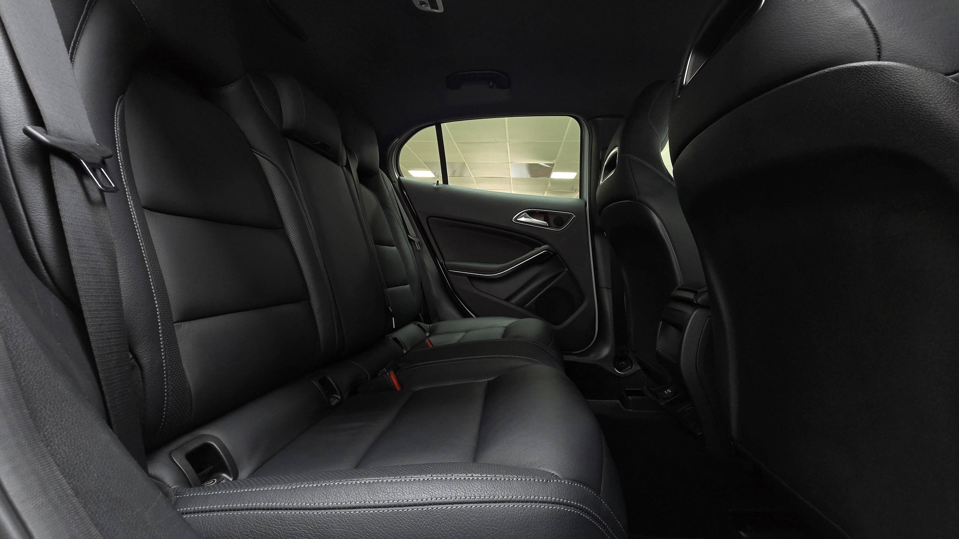 MERCEDES-BENZ CLASSE GLA