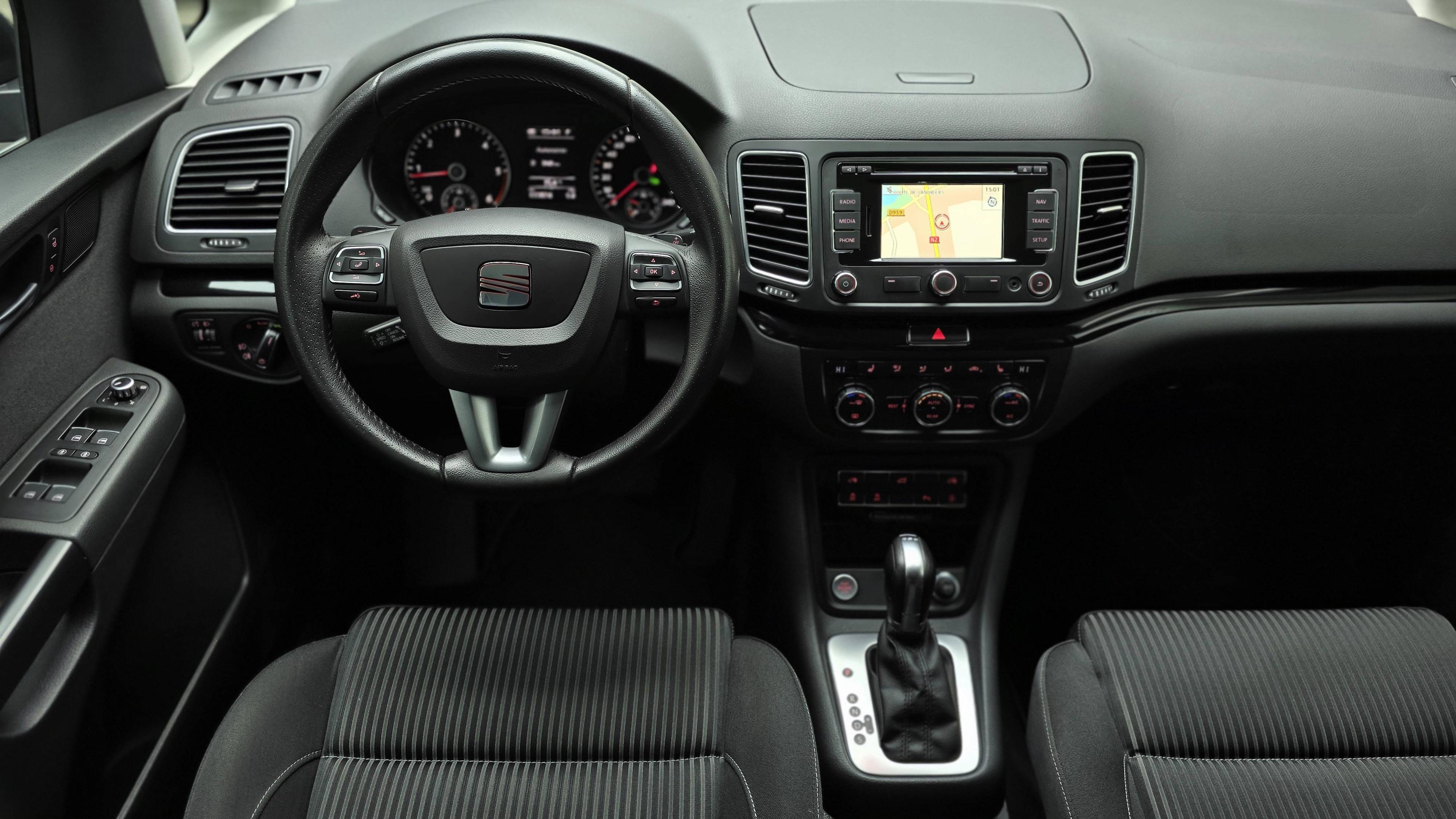 SEAT ALHAMBRA