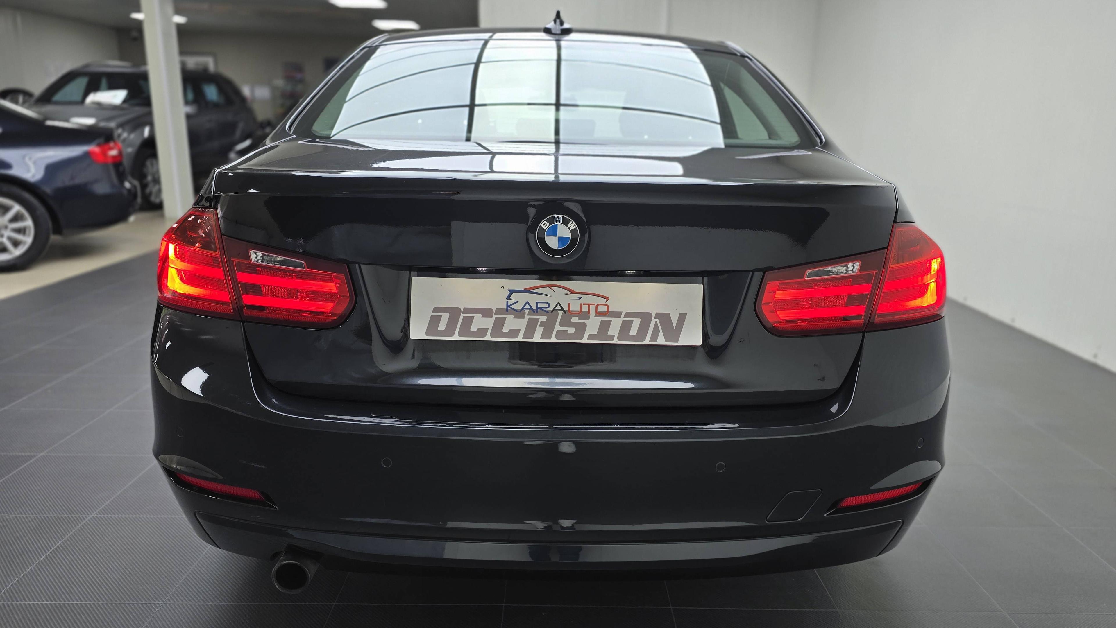 BMW SÉRIE 3