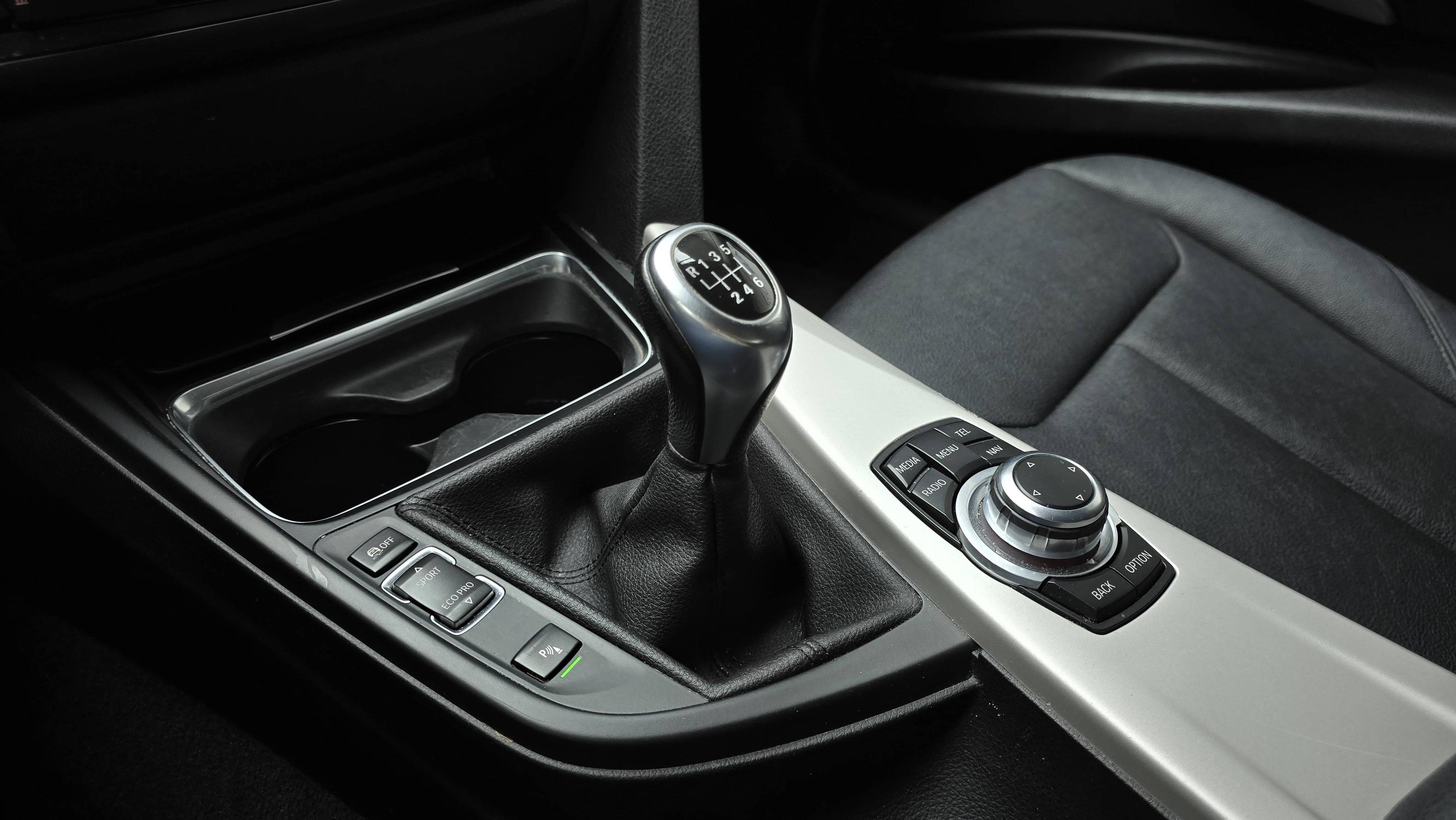 BMW SÉRIE 3