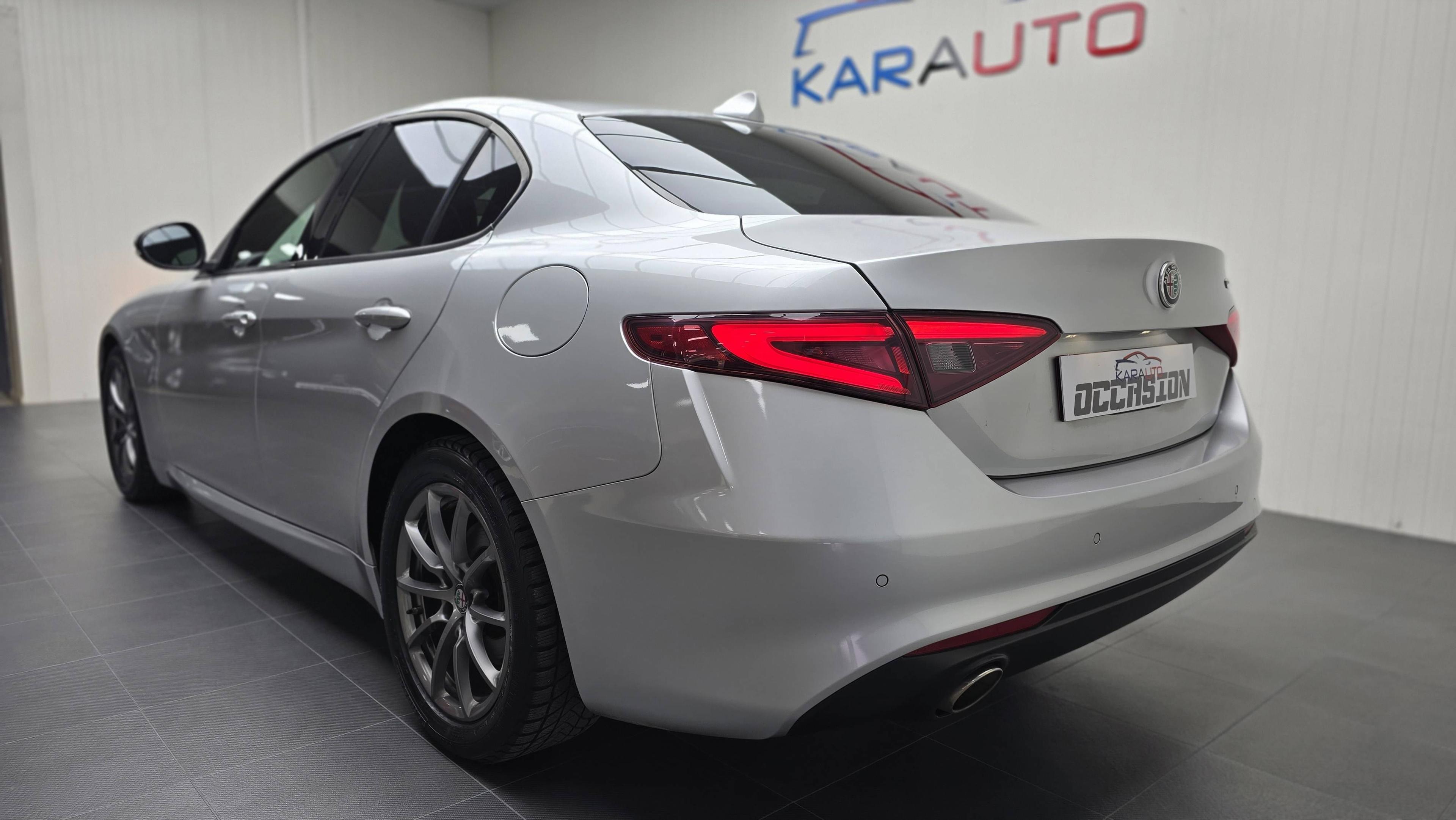ALFA-ROMEO GIULIA