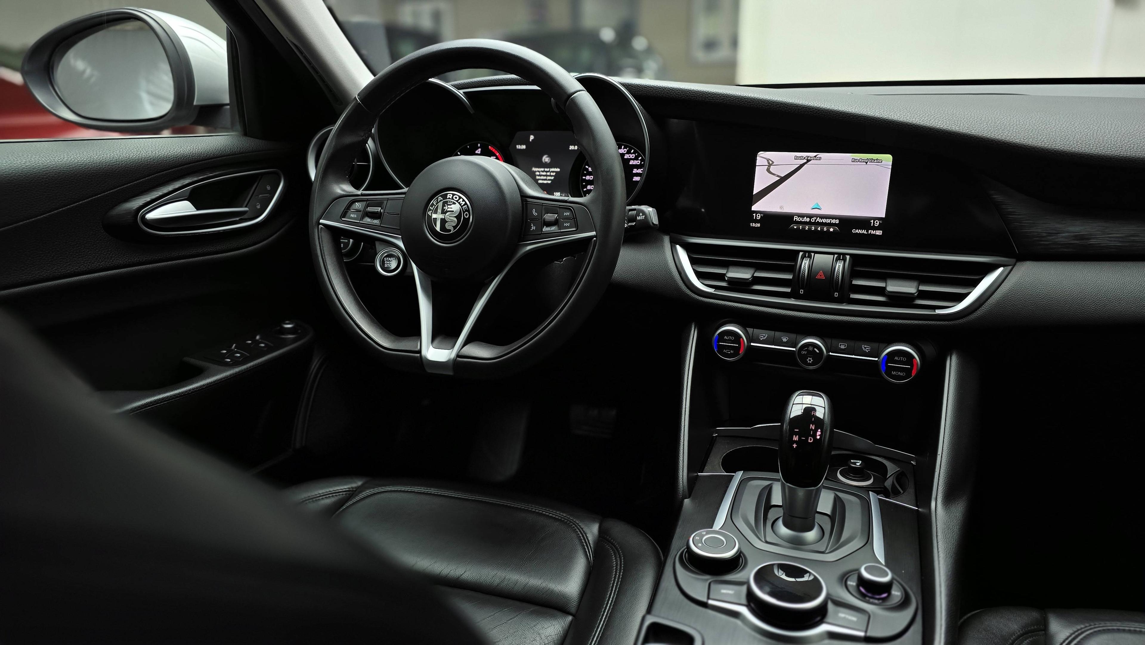 ALFA-ROMEO GIULIA