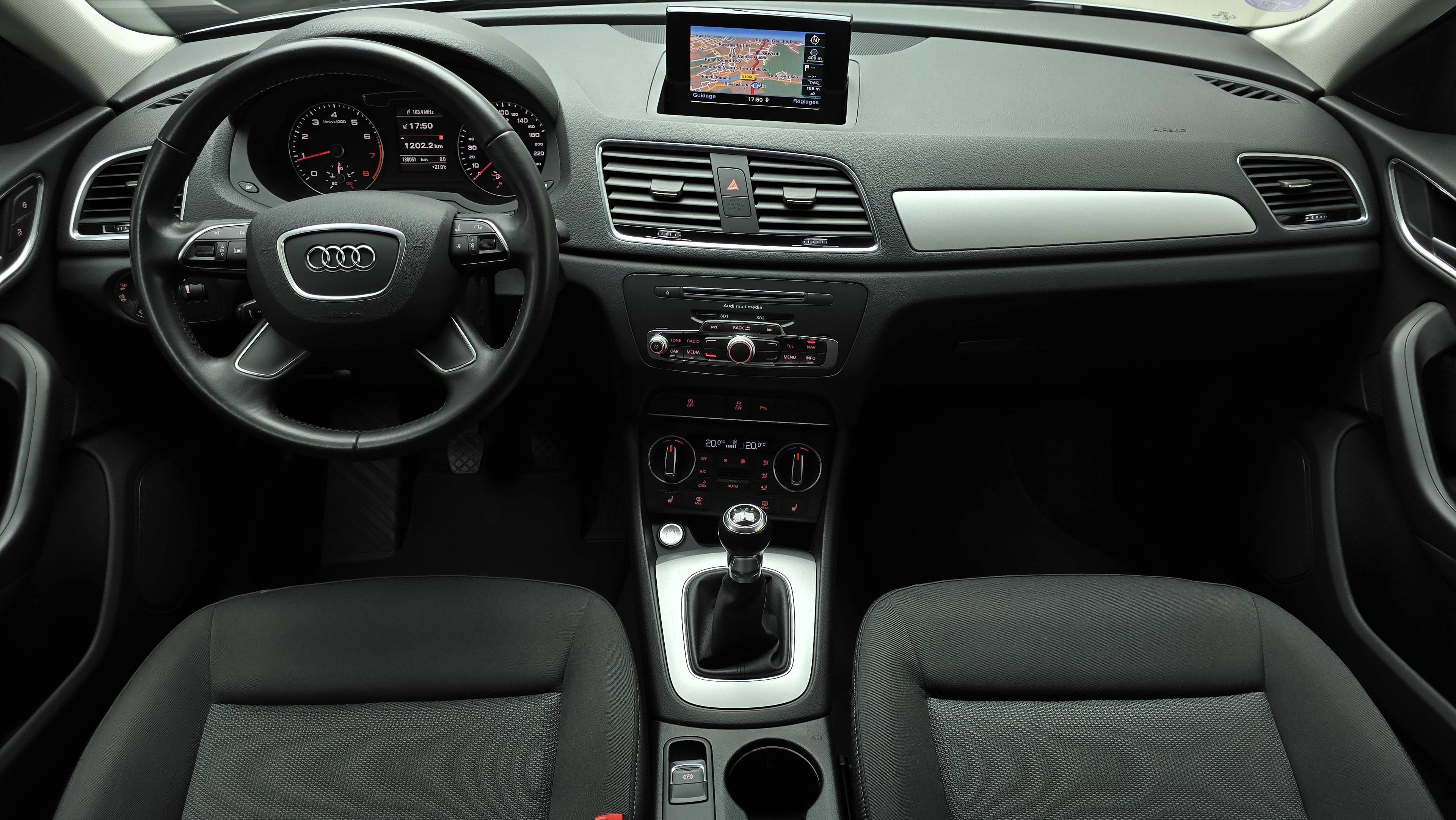 AUDI Q3