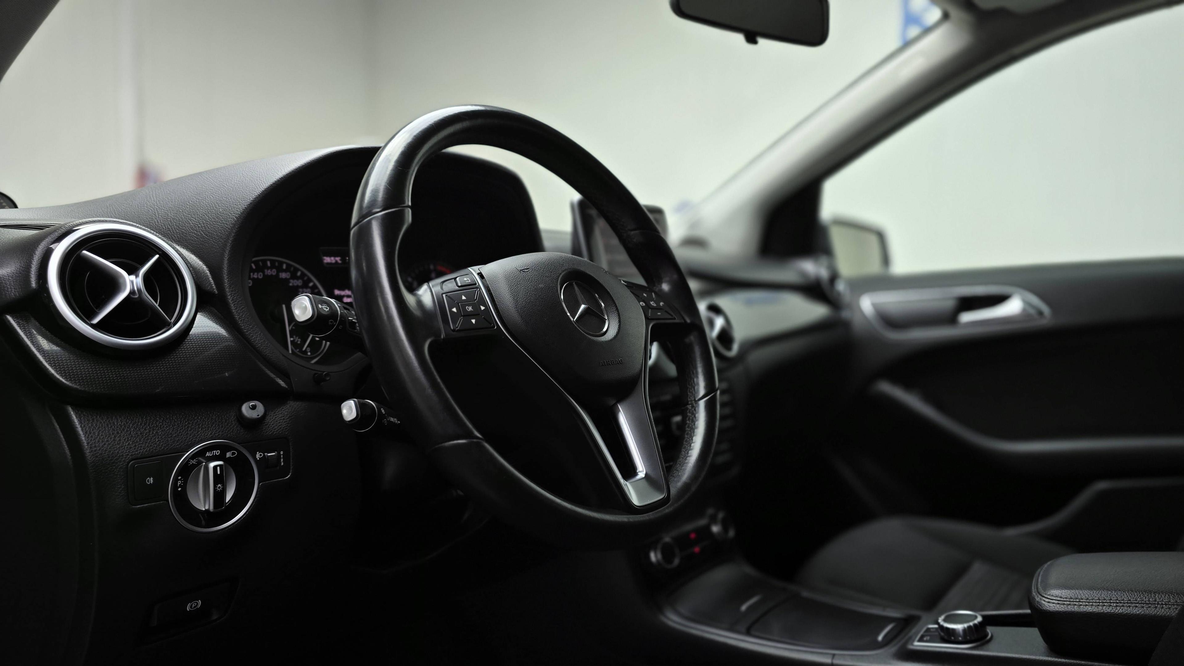 MERCEDES-BENZ CLASSE B