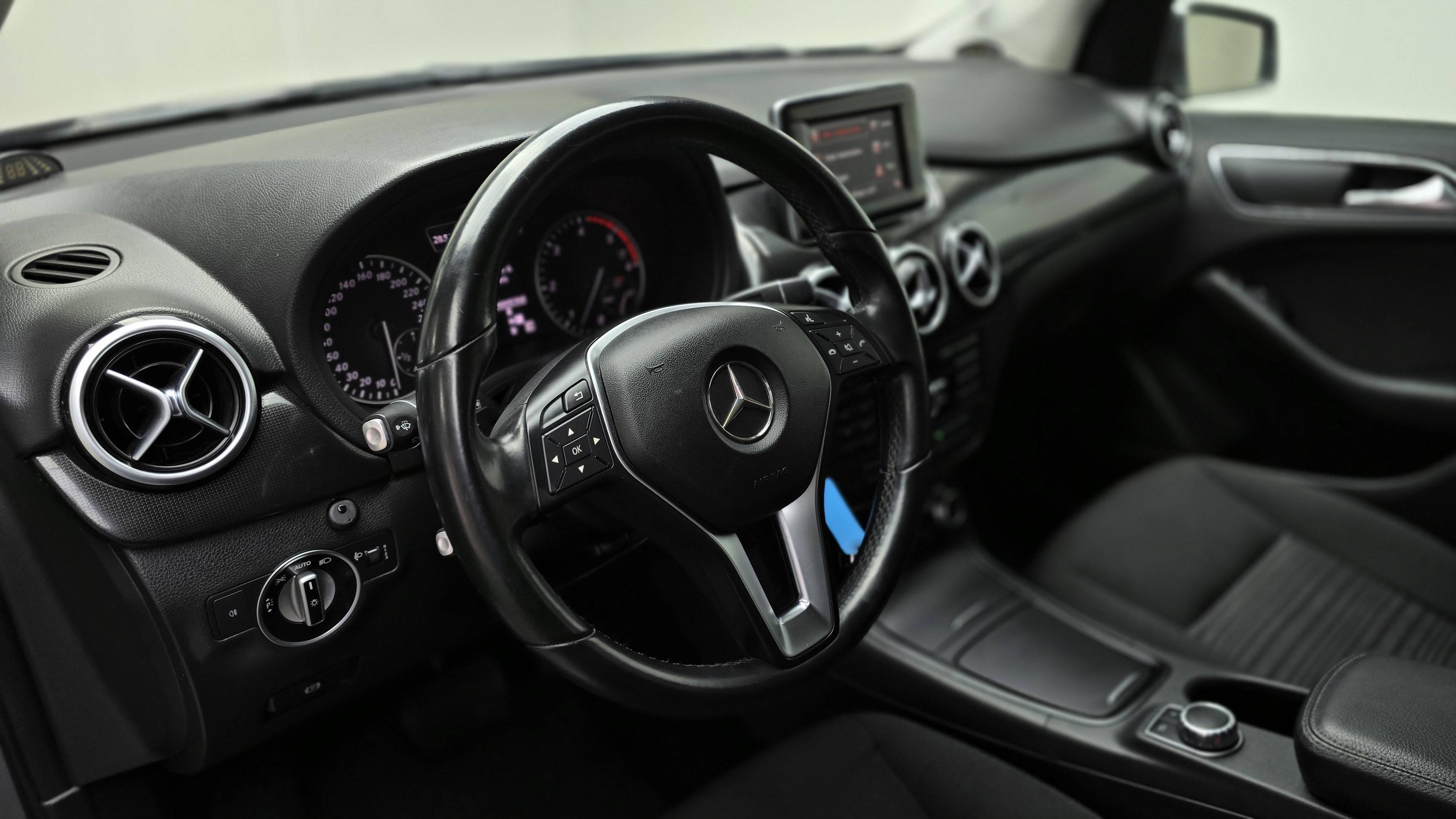 MERCEDES-BENZ CLASSE B