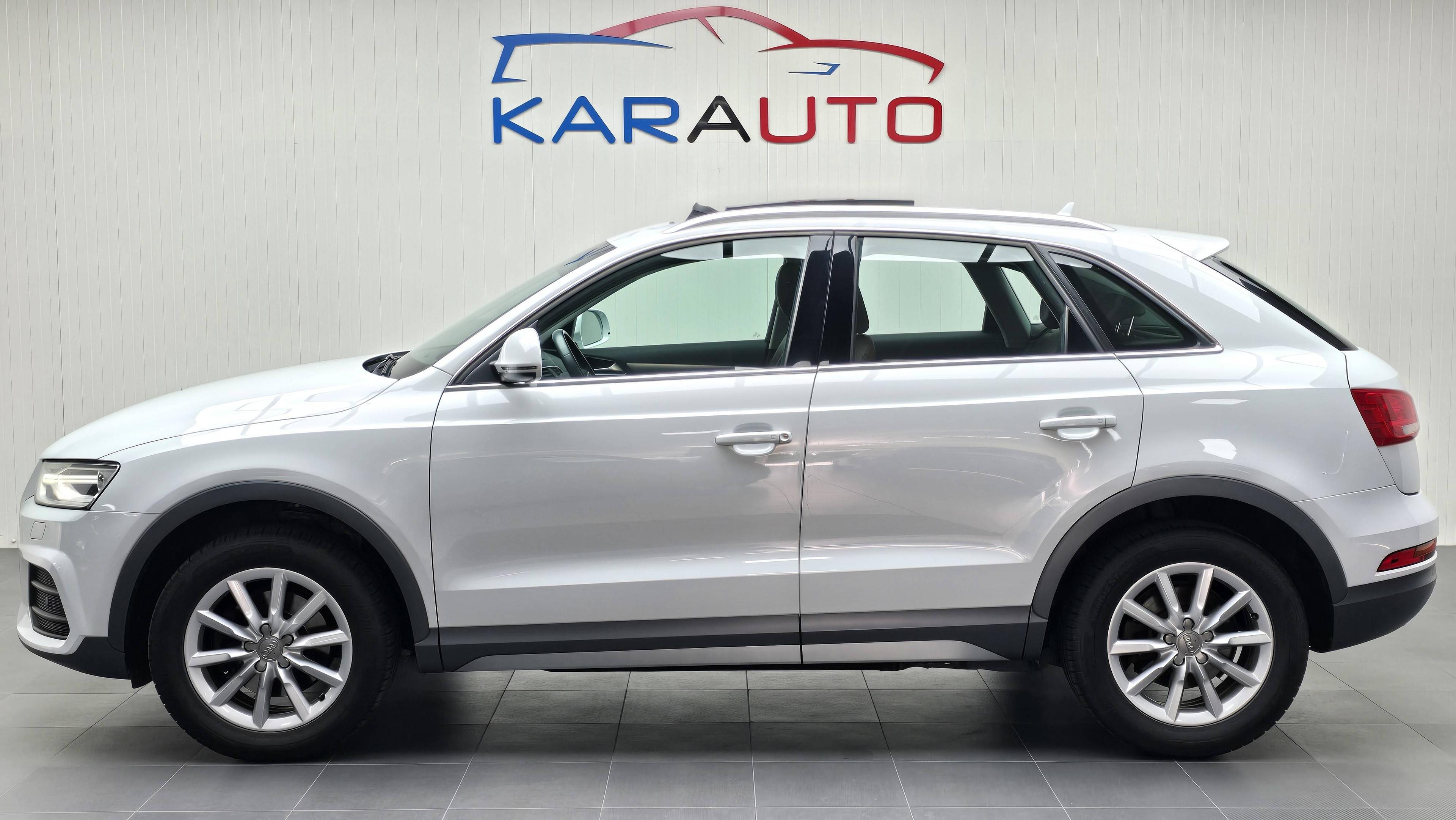 AUDI Q3
