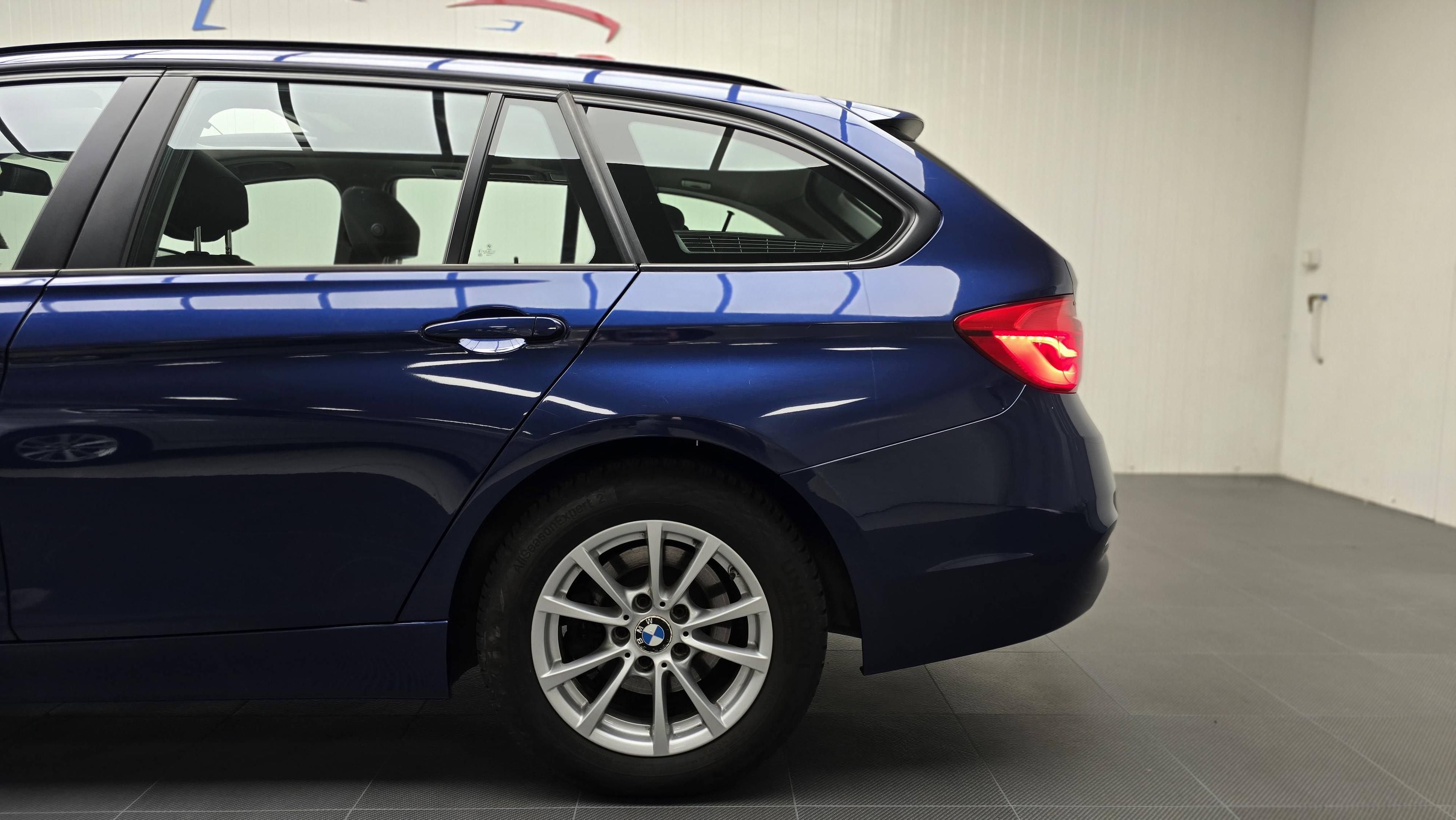 BMW SÉRIE 3