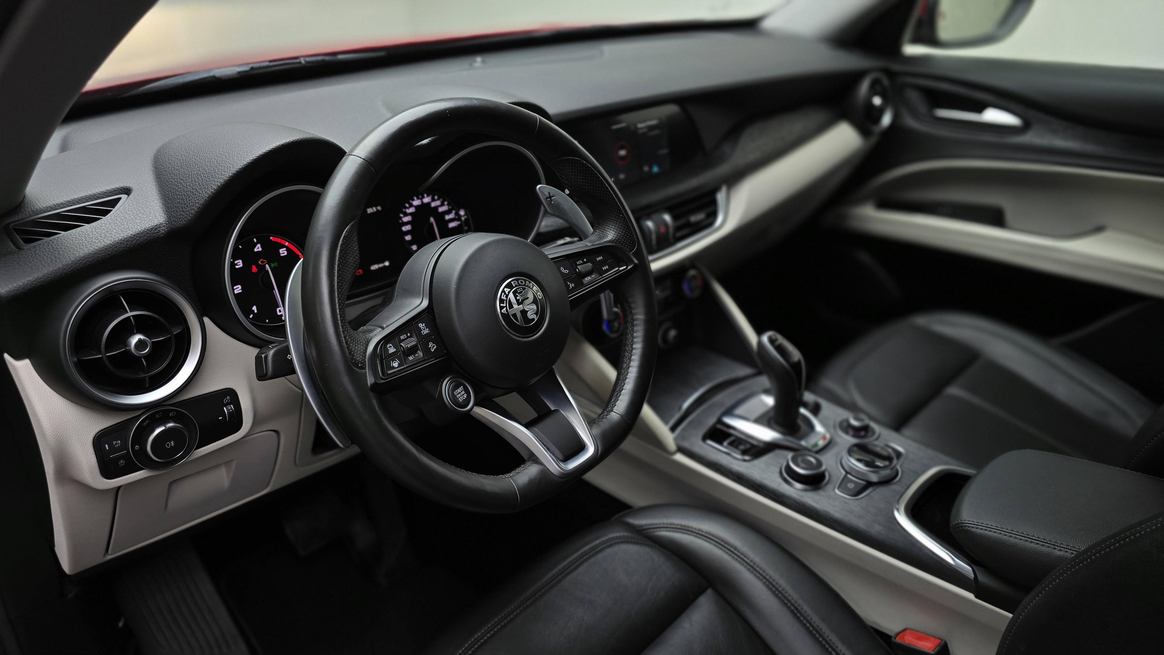 ALFA-ROMEO STELVIO
