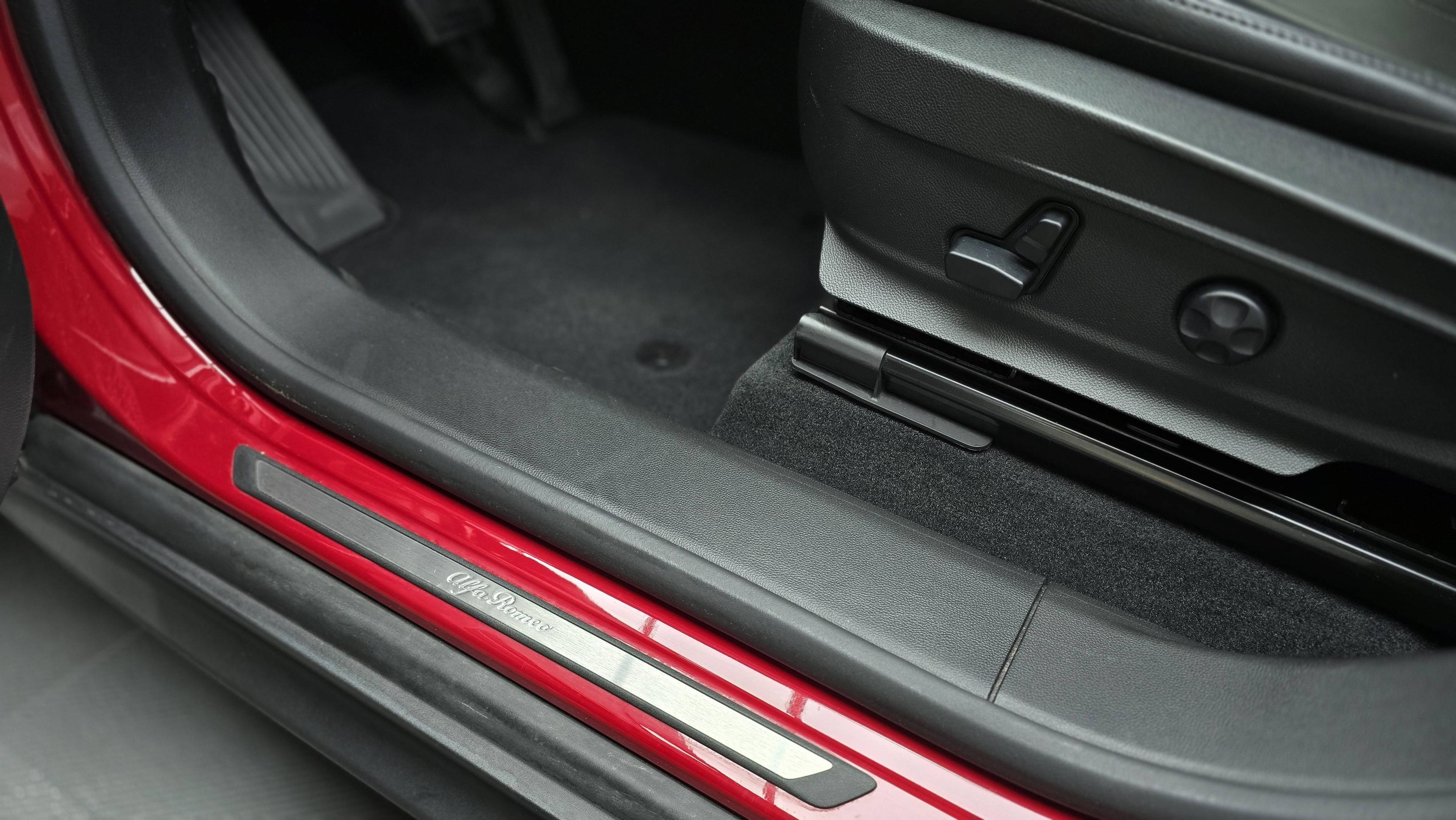 ALFA-ROMEO STELVIO