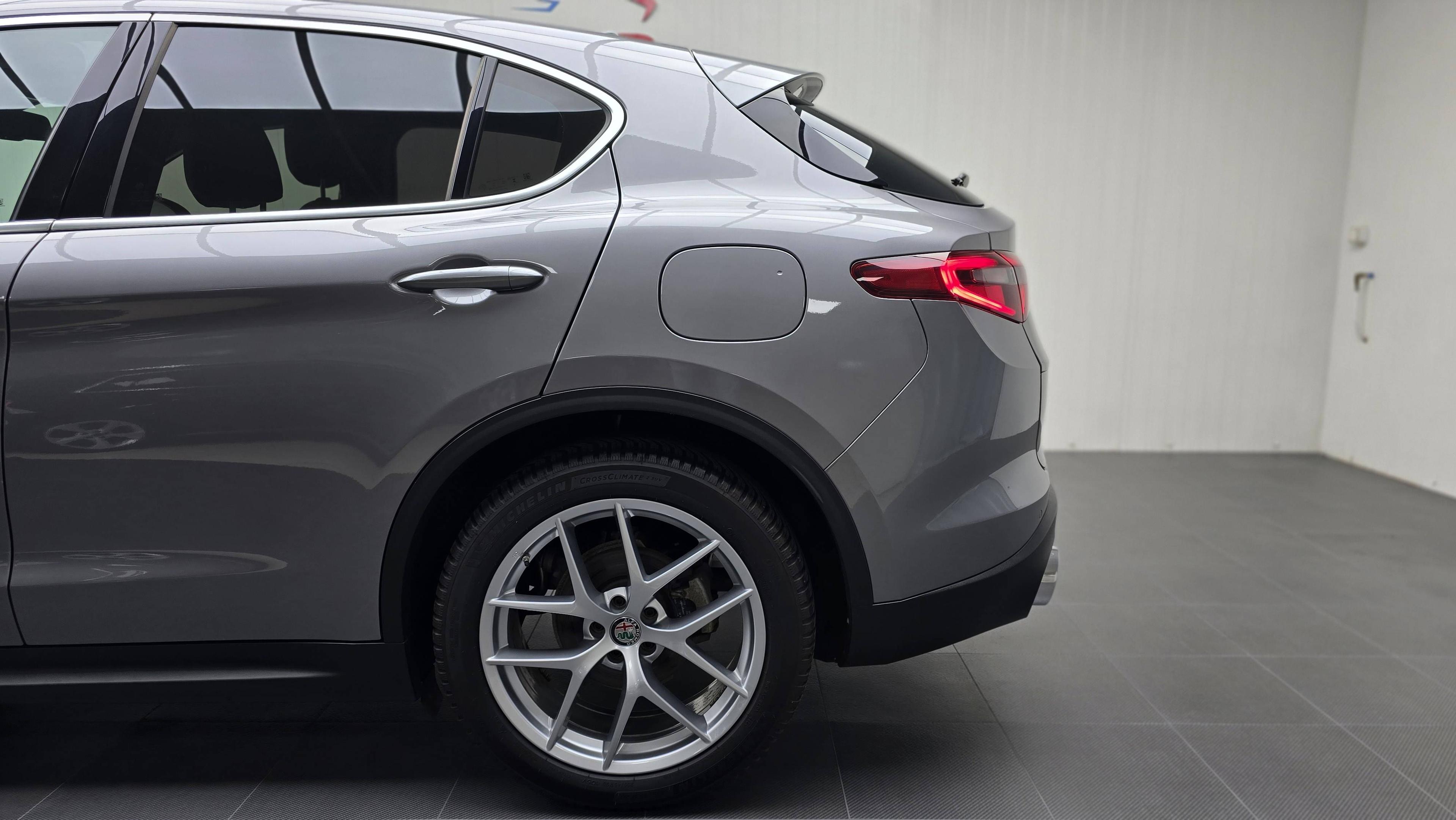 ALFA-ROMEO STELVIO