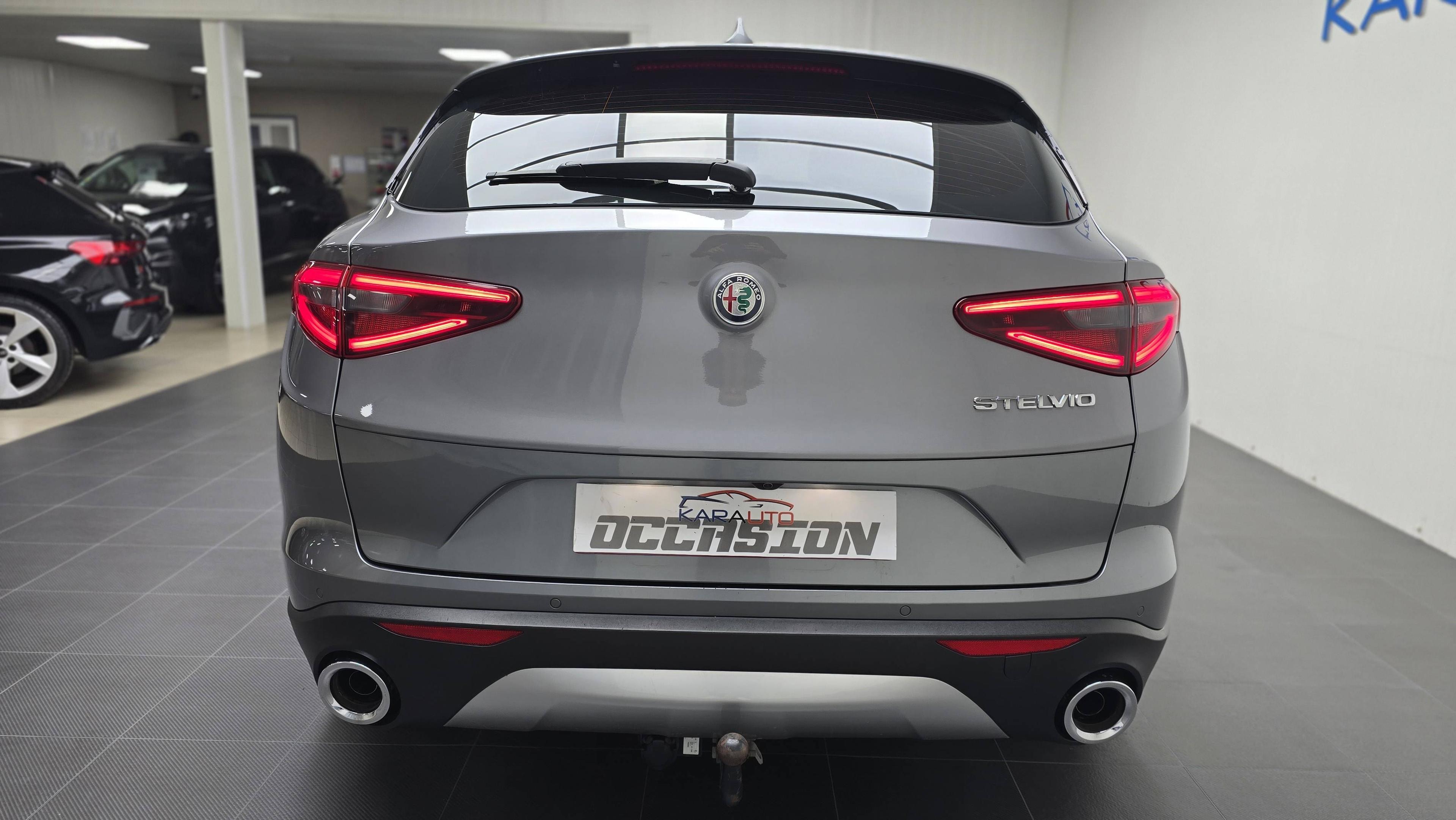 ALFA-ROMEO STELVIO