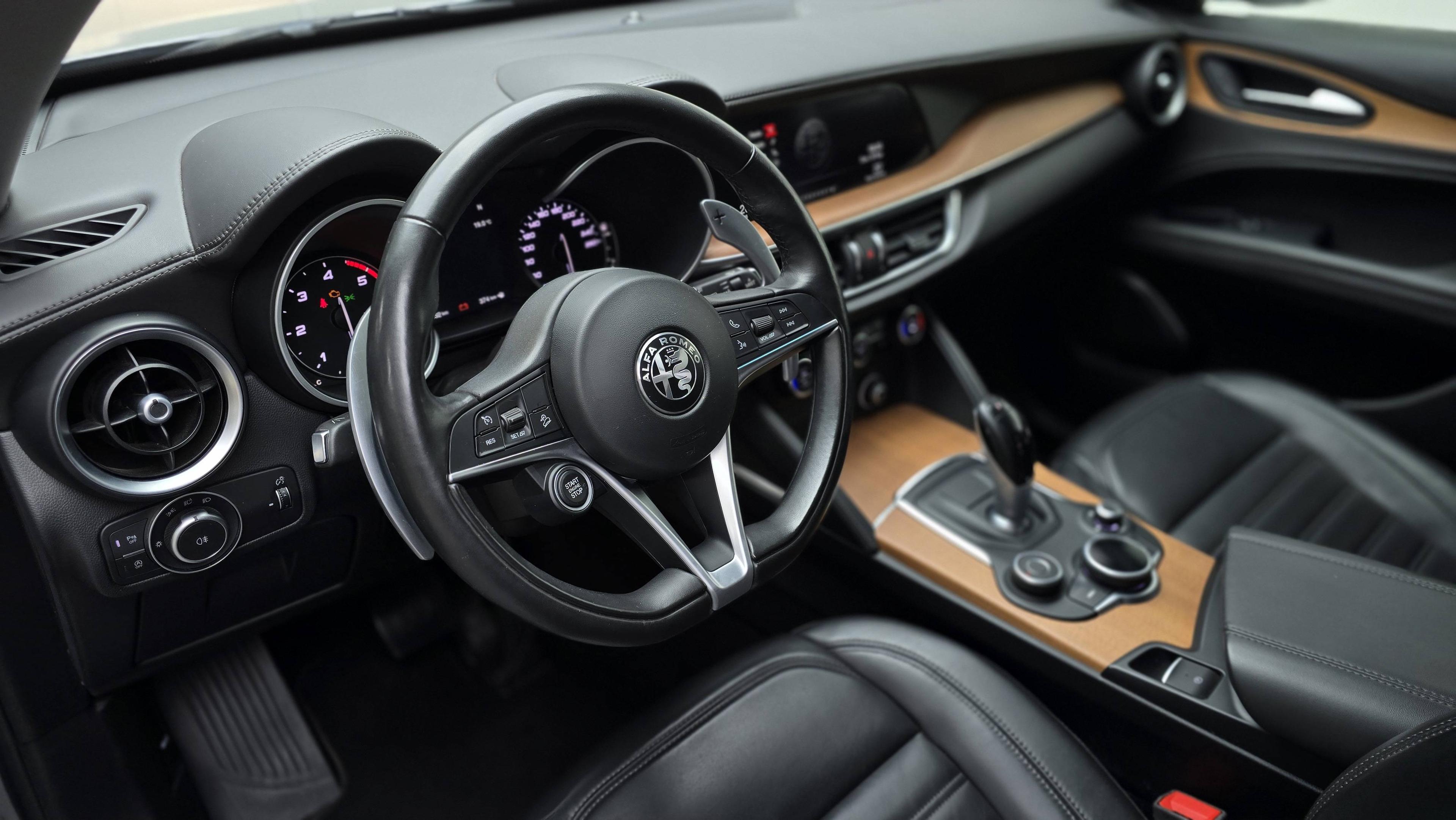 ALFA-ROMEO STELVIO