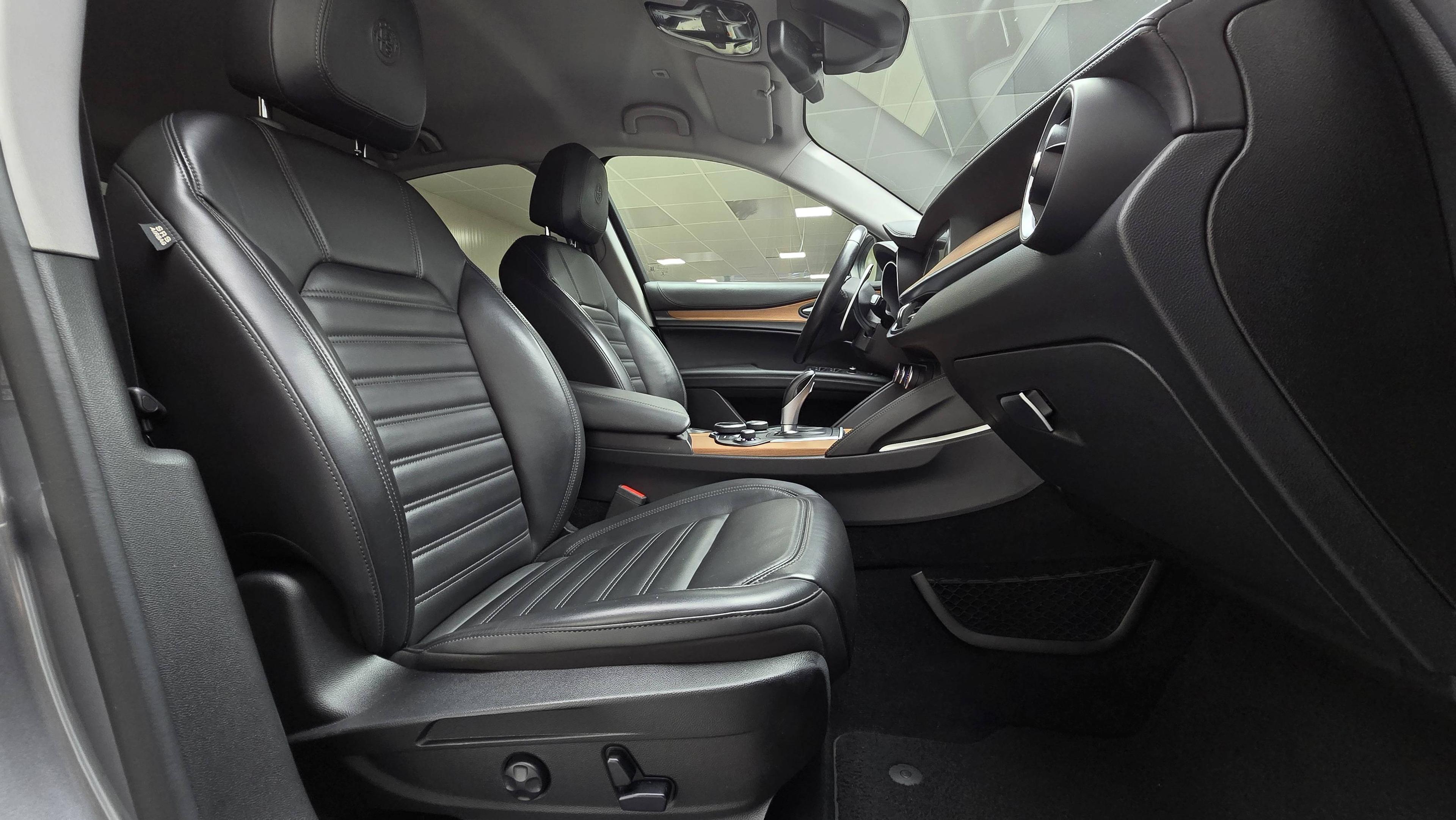 ALFA-ROMEO STELVIO