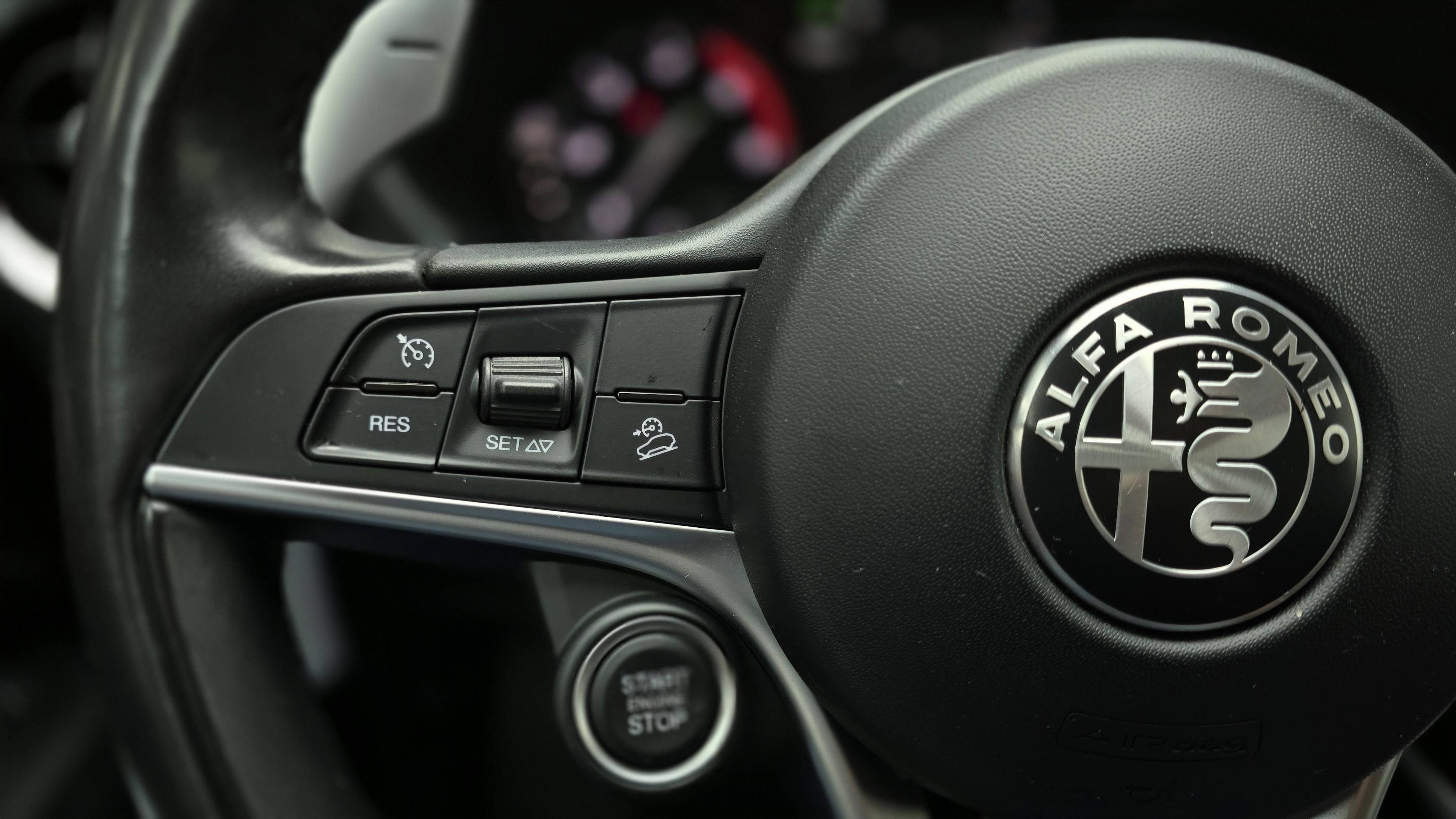 ALFA-ROMEO STELVIO
