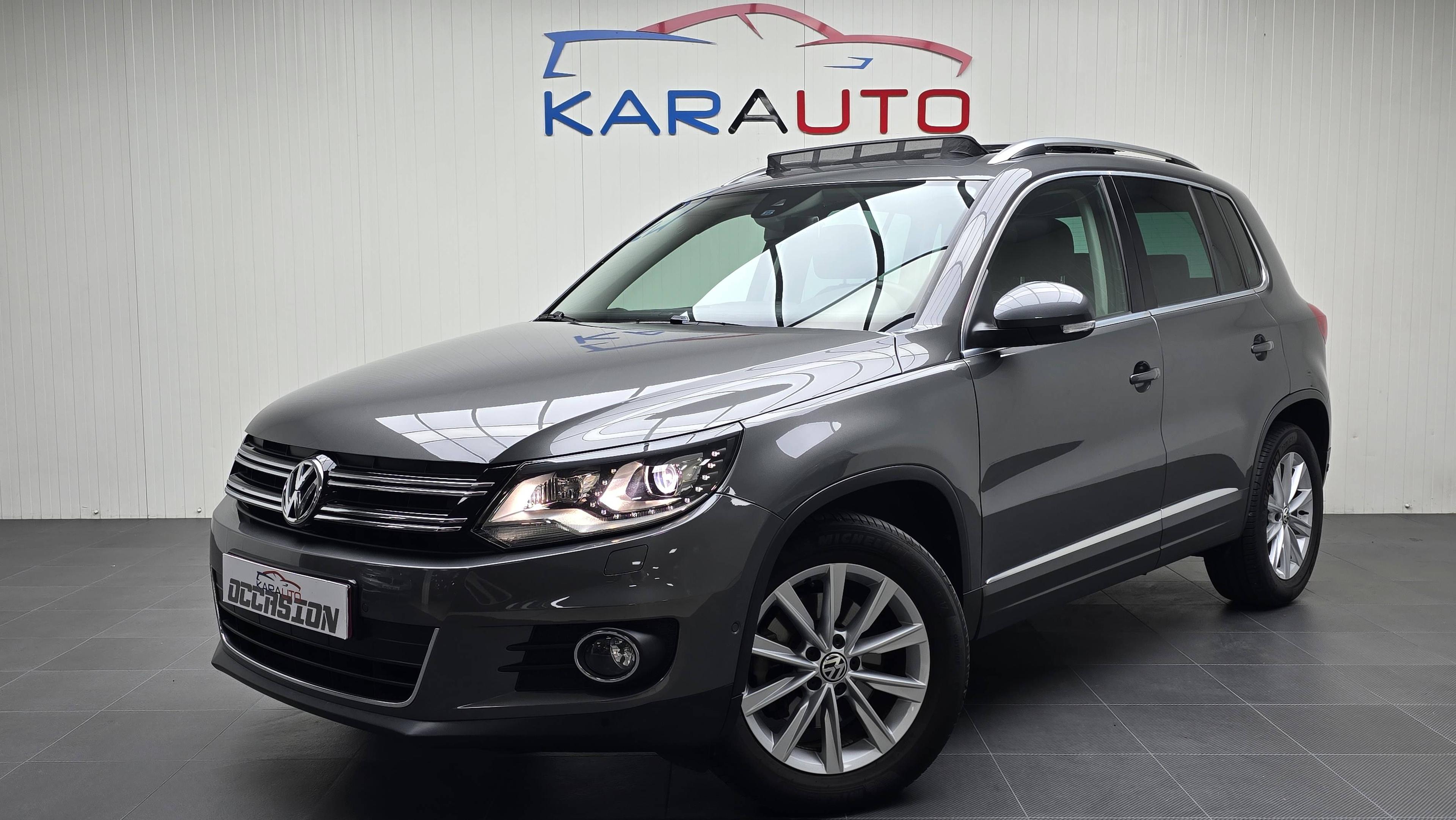 VOLKSWAGEN TIGUAN